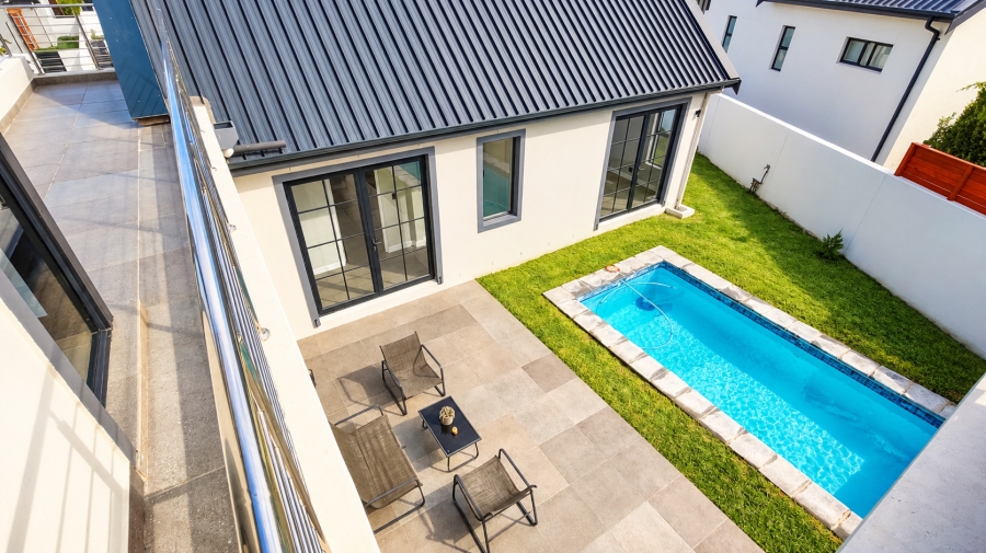 4 Bedroom Property for Sale in Sitari Country Estate Western Cape